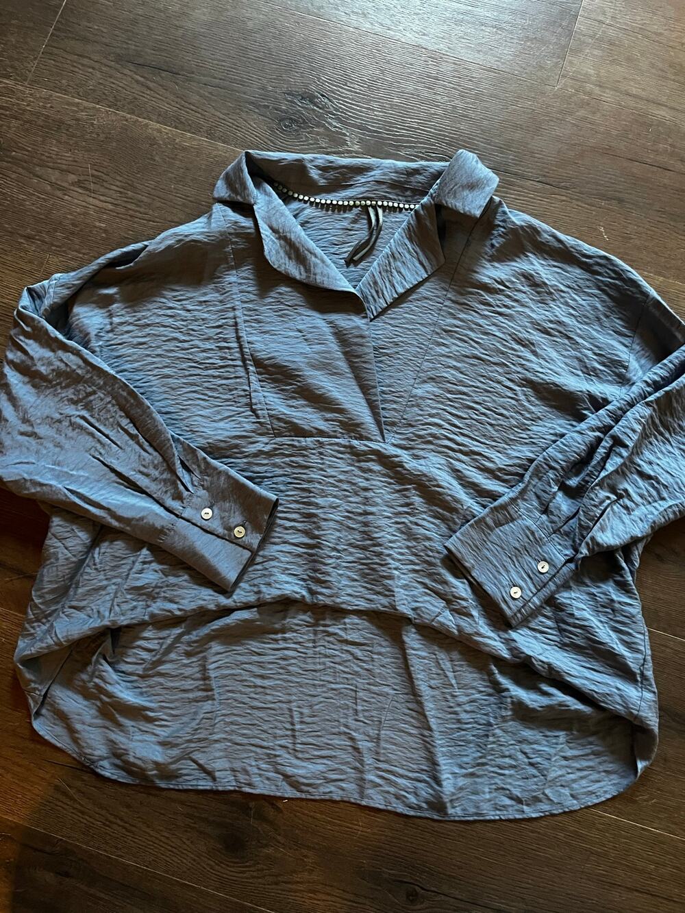 Anthropologie Blue Crinkle Textured High Low Collared Blouse Size S